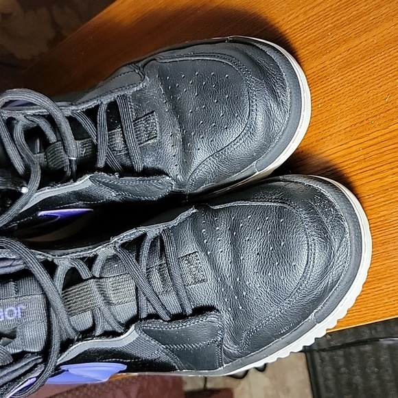 Jordan 1 High React - Picture 7 of 9